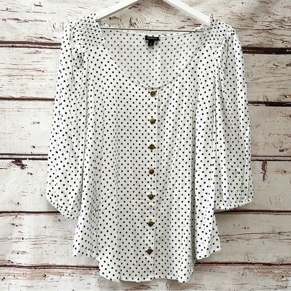 TORRID Polka Dot Puff Sleeve Blouse Sz 1 - Picture 8 of 10